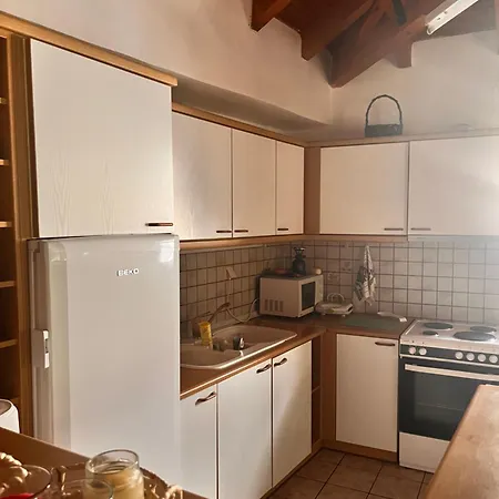 Grandpa's Chill House Ferienhaus Itylo