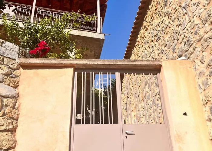 Grandpa's Chill House *